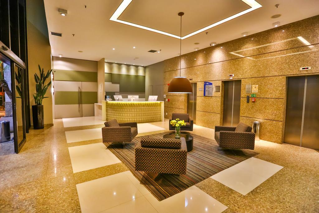 Comfort Hotel Taguatinga Extérieur photo